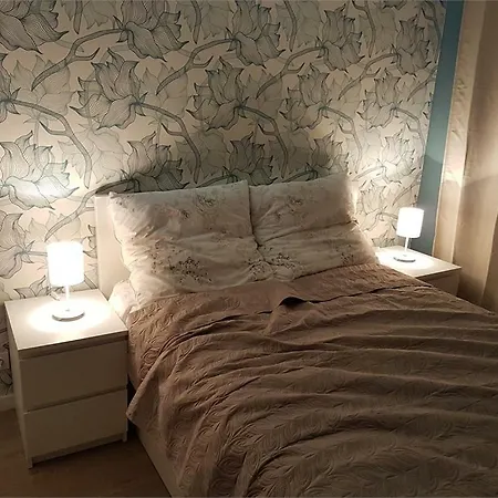Apartament Dwupokojowy Srodmiescie غدينيا